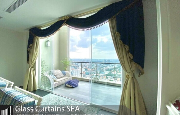 2 thiết kế nhà bằng cửa kính tràn ngập ánh sáng và gió trời