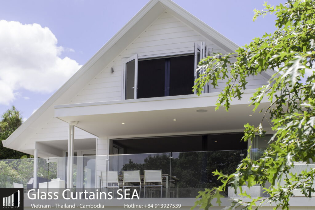 Brio pleated screen 01 scaled