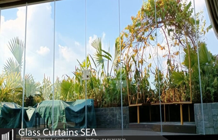 Cửa kính không khung tiết kiệm điện