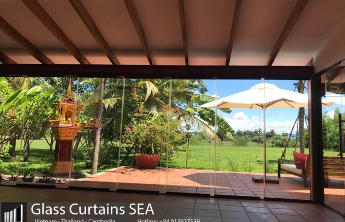Glass Curtains SEA chuyên thi công các loại cửa kính không khung, cửa lùa xếp gọn góc 90 độ tiện lợi
