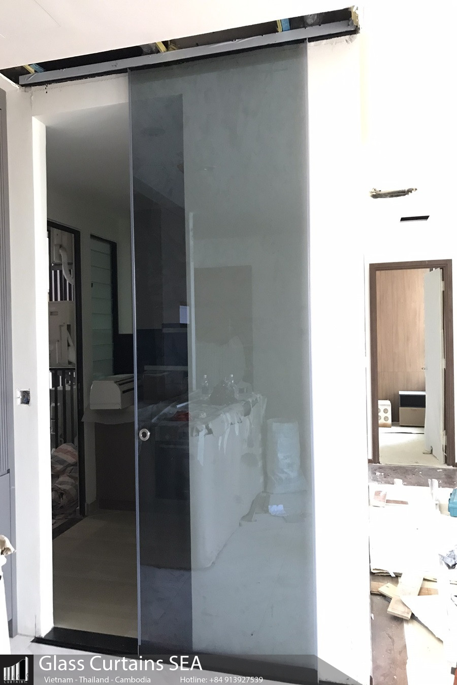 Mẫu cửa lùa 1 cánh đẹp cho căn hộ sang trọng