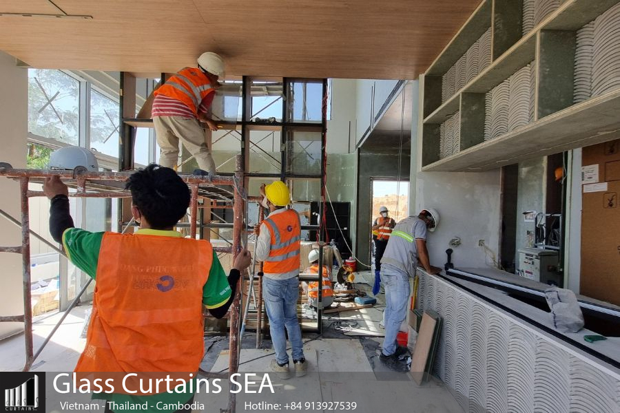 Vách ngăn dạng xếp trượt không khung